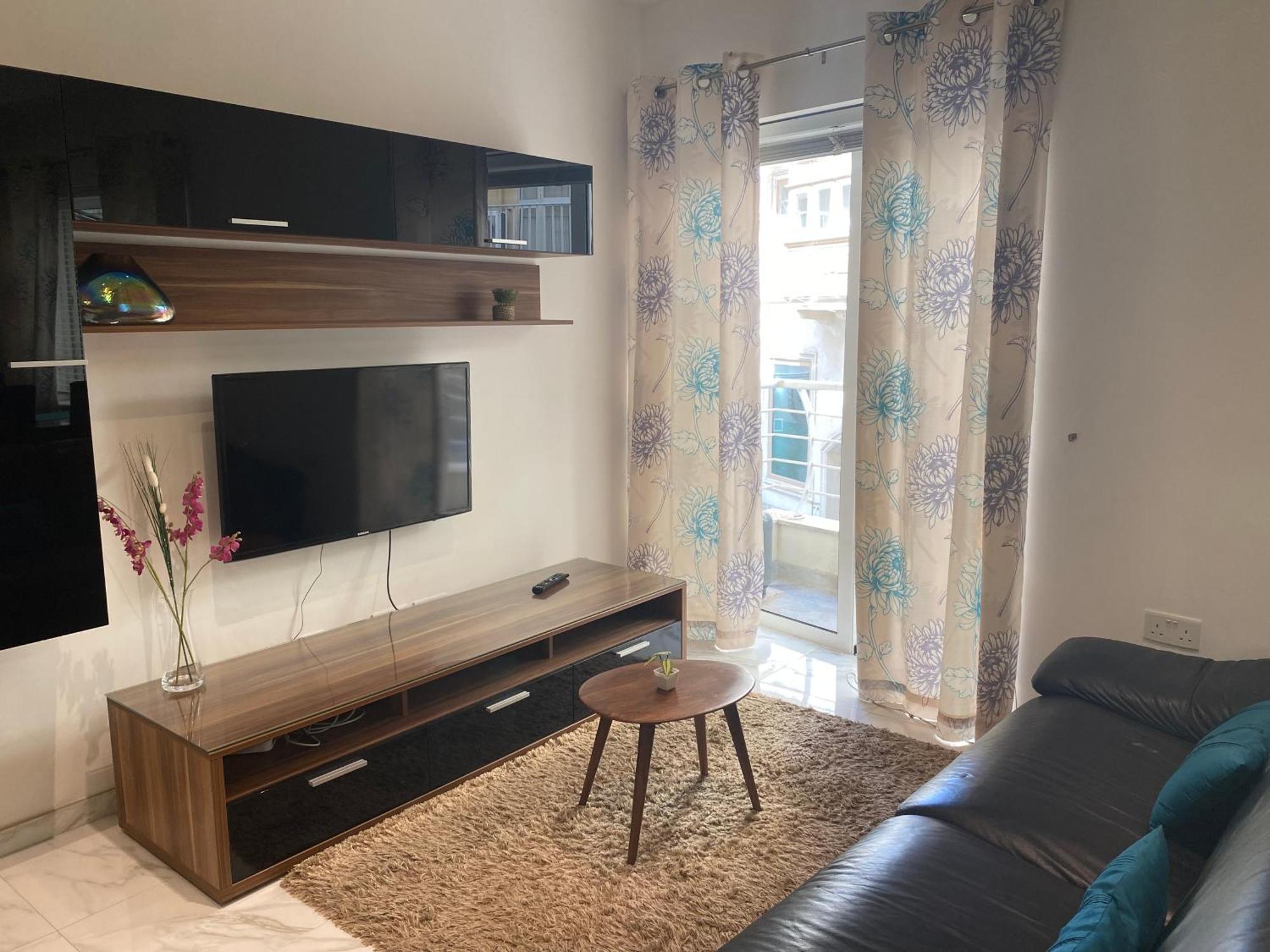 The Coastal Haven - Steps From Sliema'S Best Exterior photo